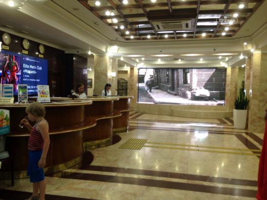 Interior screen Marins Park Hotel Sochi image 2
