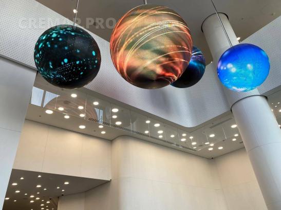 LED spheres Business center "Zemelny" image 7